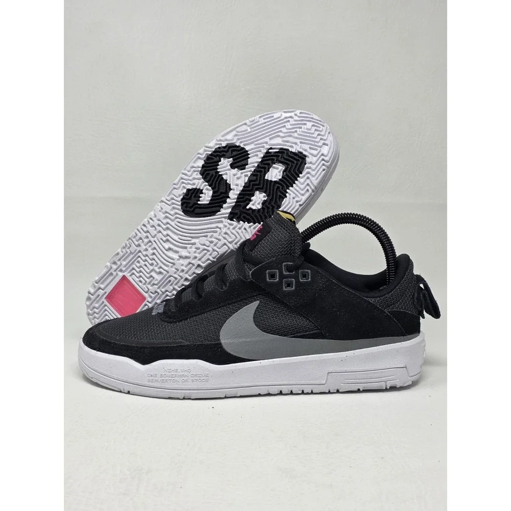 Nike SB Day One GS Black White Youth Size 6Y Skate Boarding FN4210-002 New
